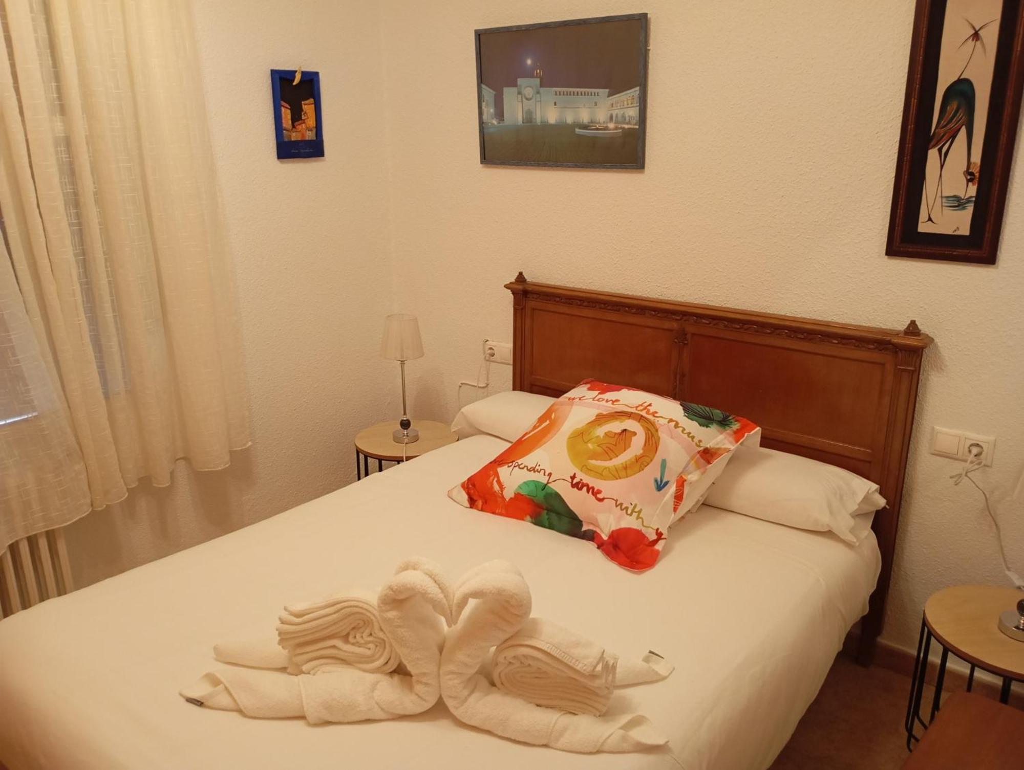 Cuencaloft El Patio De Pipo Apartment Куенка Екстериор снимка